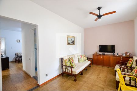 Sala de casa à venda com 4 quartos, 150m² em Santa Rosa, Niterói