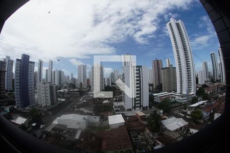 Vista da Rua de apartamento para alugar com 2 quartos, 60m² em Madalena, Recife