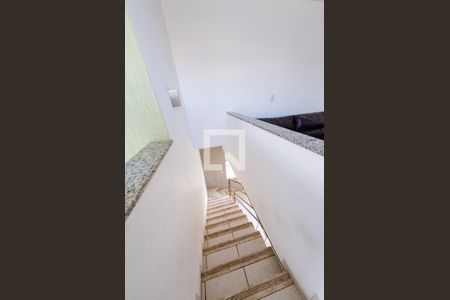Escada de apartamento à venda com 4 quartos, 188m² em Jardim America, Belo Horizonte
