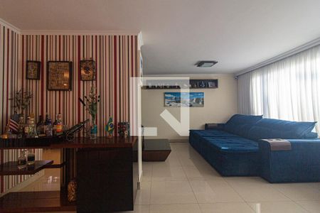 Sala de casa para alugar com 3 quartos, 310m² em Jardim Social, Curitiba