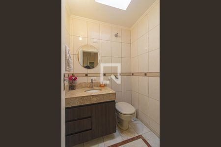 Lavabo de casa para alugar com 3 quartos, 310m² em Jardim Social, Curitiba