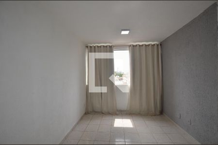 Sala de apartamento para alugar com 2 quartos, 77m² em Jardim Sulacap, Rio de Janeiro