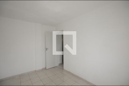 Quarto 1 de apartamento para alugar com 2 quartos, 77m² em Jardim Sulacap, Rio de Janeiro