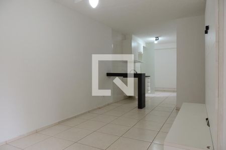 Sala de apartamento para alugar com 2 quartos, 65m² em Camorim, Rio de Janeiro