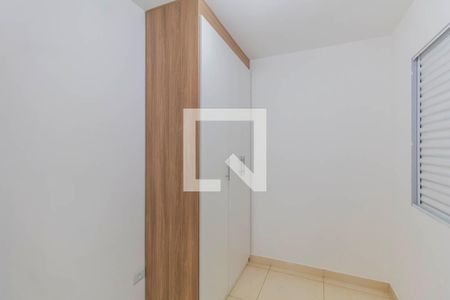 Quarto 1 de apartamento para alugar com 2 quartos, 39m² em Penha de França, São Paulo