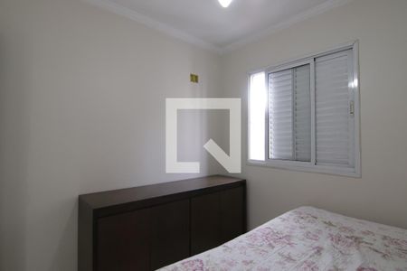 Quarto 1 de apartamento para alugar com 3 quartos, 60m² em Vila Pierina, São Paulo