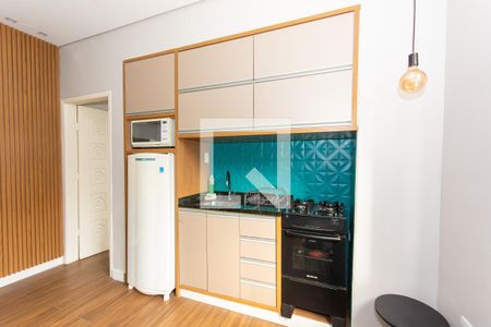 Cozinha de apartamento para alugar com 1 quarto, 32m² em Centro, Curitiba