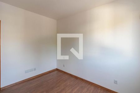 Quarto Suíte de apartamento para alugar com 2 quartos, 80m² em Fernão Dias, Belo Horizonte