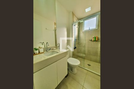 Banheiro de apartamento à venda com 2 quartos, 60m² em Nova Vista, Belo Horizonte