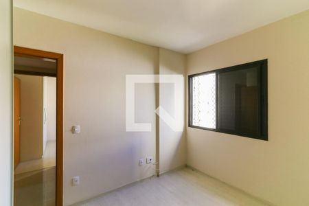 Quarto 1 de apartamento para alugar com 3 quartos, 109m² em Vila Suzana, São Paulo