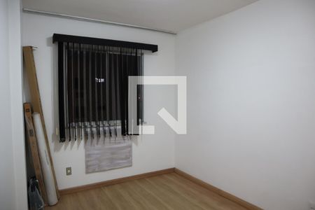 Quarto 2 de apartamento para alugar com 2 quartos, 52m² em Vila da Penha, Rio de Janeiro