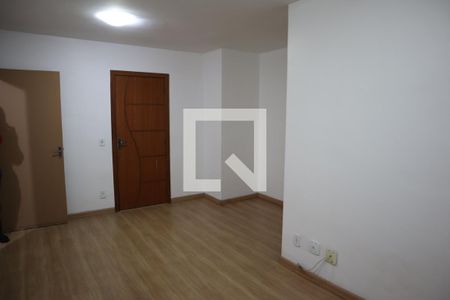 Sala de apartamento para alugar com 2 quartos, 52m² em Vila da Penha, Rio de Janeiro