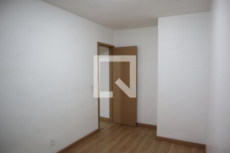 Quarto 1 de apartamento para alugar com 2 quartos, 52m² em Vila da Penha, Rio de Janeiro