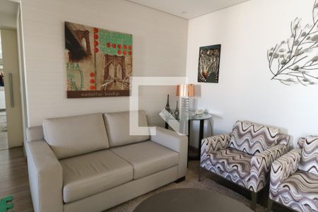 Sala de Estar de apartamento à venda com 2 quartos, 172m² em Cidade São Francisco, São Paulo