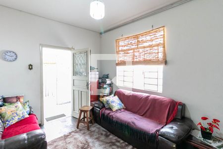 Sala de casa à venda com 5 quartos, 200m² em Carlos Prates, Belo Horizonte