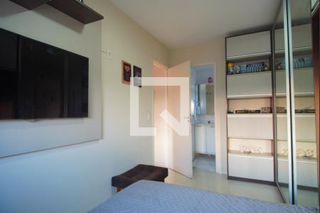 Quarto 2 de apartamento à venda com 2 quartos, 57m² em Jardim Itu, Porto Alegre