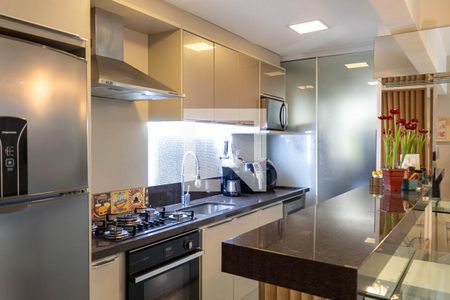Cozinha de apartamento à venda com 3 quartos, 100m² em São Sebastião, Porto Alegre