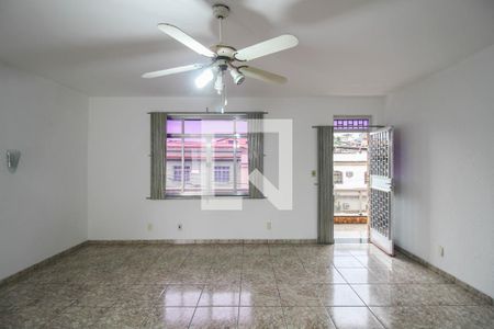 Sala de apartamento para alugar com 3 quartos, 150m² em Vila Dagmar, Belford Roxo