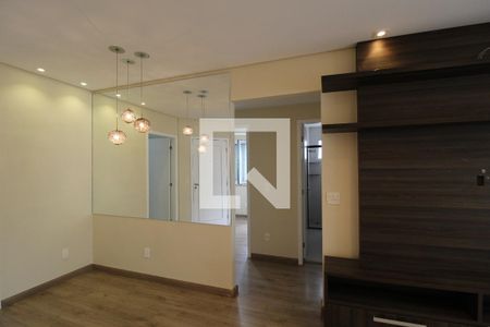 Sala de apartamento para alugar com 3 quartos, 87m² em Vila Olímpia, São Paulo