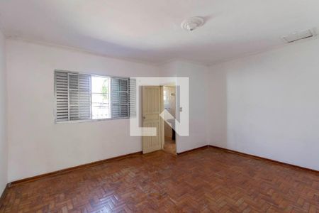 Quarto 1 de casa para alugar com 3 quartos, 220m² em Burgo Paulista, São Paulo