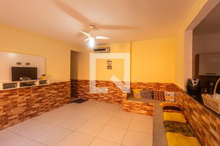 Sala de casa para alugar com 3 quartos, 700m² em Guaratiba, Rio de Janeiro