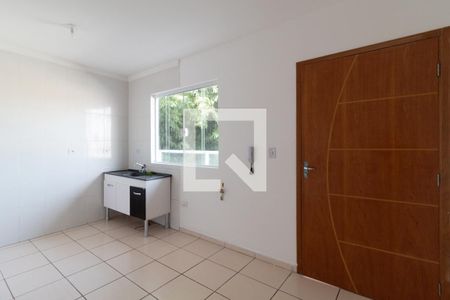 Cozinha de apartamento para alugar com 1 quarto, 32m² em Vila Esperança, São Paulo