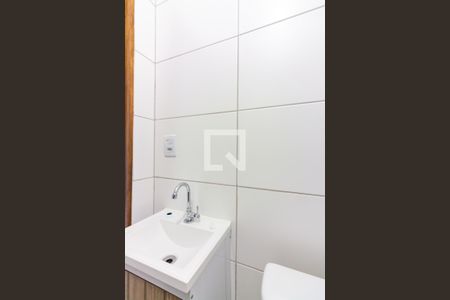 Banheiro  de apartamento para alugar com 1 quarto, 30m² em Presidente Altino, Osasco