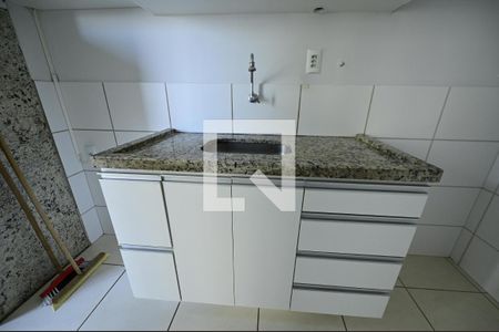 Cozinha de apartamento para alugar com 2 quartos, 70m² em Parque Oeste Industrial, Goiânia