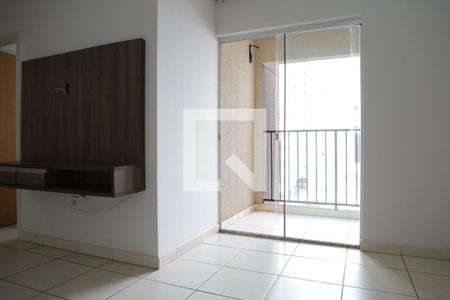 Sala de apartamento para alugar com 2 quartos, 70m² em Parque Oeste Industrial, Goiânia