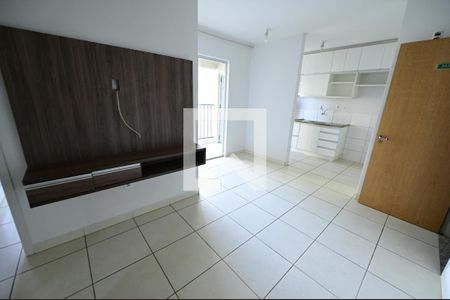 Sala de apartamento para alugar com 2 quartos, 70m² em Parque Oeste Industrial, Goiânia