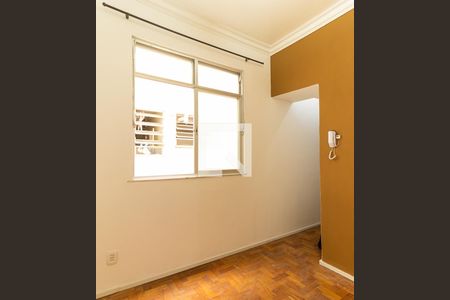 Sala  de apartamento para alugar com 1 quarto, 42m² em Botafogo, Rio de Janeiro