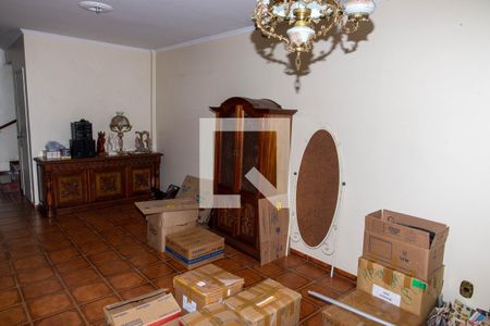 Casa para alugar com 304m², 4 quartos e 5 vagasSala de Esta