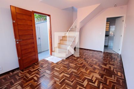 Sala de casa para alugar com 2 quartos, 60m² em Vila Madalena, São Paulo