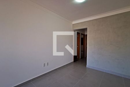 Sala de casa à venda com 3 quartos, 90m² em Jardim das Tulipas, Jundiaí