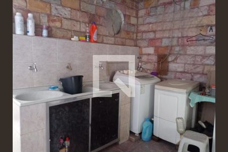 Casa à venda com 3 quartos, 165m² em Alípio de Melo, Belo Horizonte