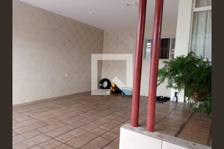 Casa à venda com 3 quartos, 165m² em Alípio de Melo, Belo Horizonte