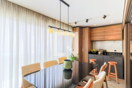 Varanda de kitnet/studio para alugar com 1 quarto, 43m² em Santo Amaro, São Paulo