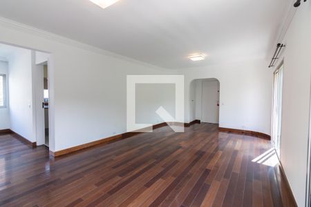 Sala  de apartamento para alugar com 3 quartos, 150m² em Campo Belo, São Paulo