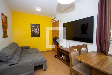 Sala de casa de condomínio para alugar com 2 quartos, 47m² em Vila Lage, São Gonçalo