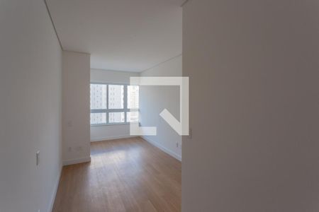Suíte 1 de apartamento à venda com 2 quartos, 72m² em Lourdes, Belo Horizonte