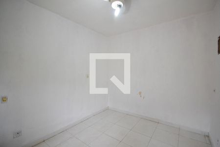 Quarto 1 de casa para alugar com 3 quartos, 240m² em Centro, Nilópolis