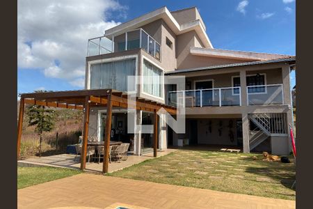 Fachada de casa de condomínio à venda com 4 quartos, 360m² em Ville Des Lacs, Nova Lima