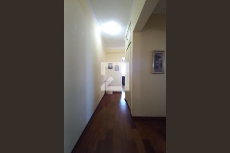 Corredor de apartamento à venda com 3 quartos, 95m² em São Bernardo, Campinas