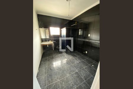 Casa para alugar com 3 quartos, 226m² em Planalto, Belo Horizonte