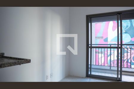 Sala/Quarto de kitnet/studio à venda com 1 quarto, 22m² em República, São Paulo