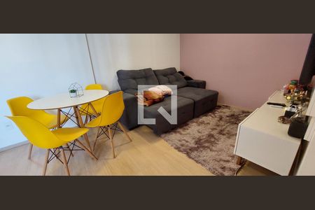 Sala  de apartamento para alugar com 2 quartos, 55m² em Casa Branca, Santo André