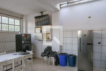 Sala Cozinha de casa para alugar com 8 quartos, 150m² em Jardim Humaita, São Paulo