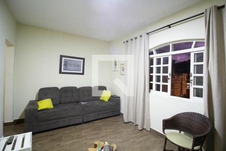 Sala de casa para alugar com 2 quartos, 85m² em Jardim Sao Joao (zona Leste), São Paulo