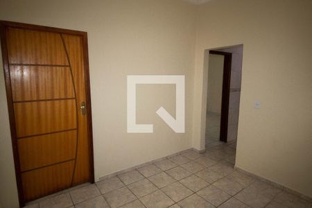 Sala 2 de casa para alugar com 2 quartos, 92m² em Brás de Pina, Rio de Janeiro