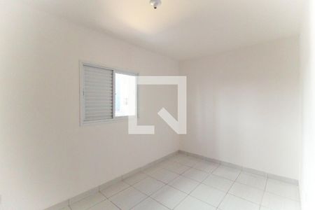 Quarto 2 de apartamento para alugar com 2 quartos, 49m² em Aracare, Itaquaquecetuba